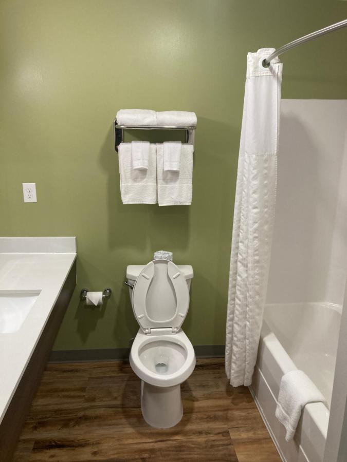 Woodspring Suites Cherry Hill Exterior photo